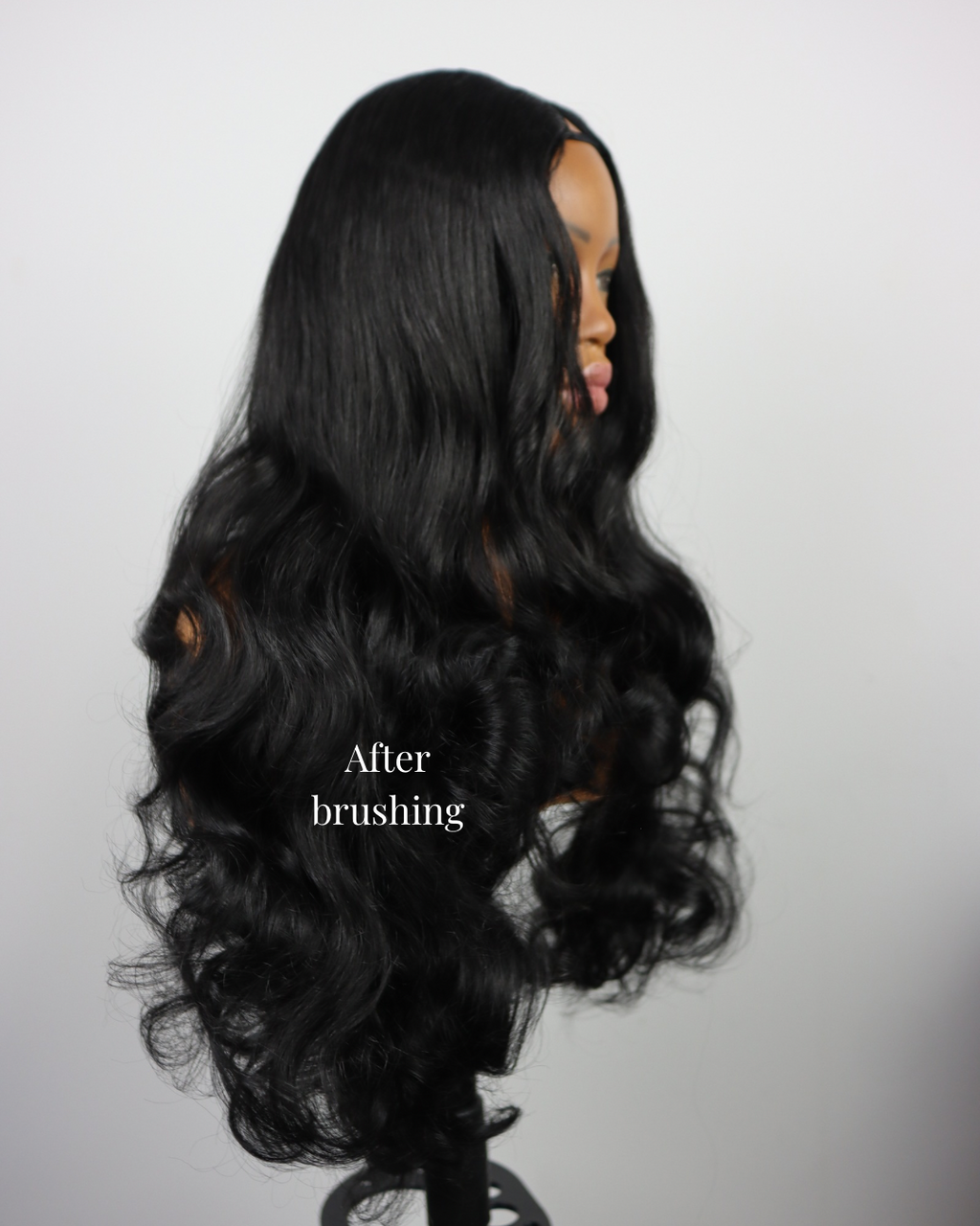 Elise wavy v-part wig