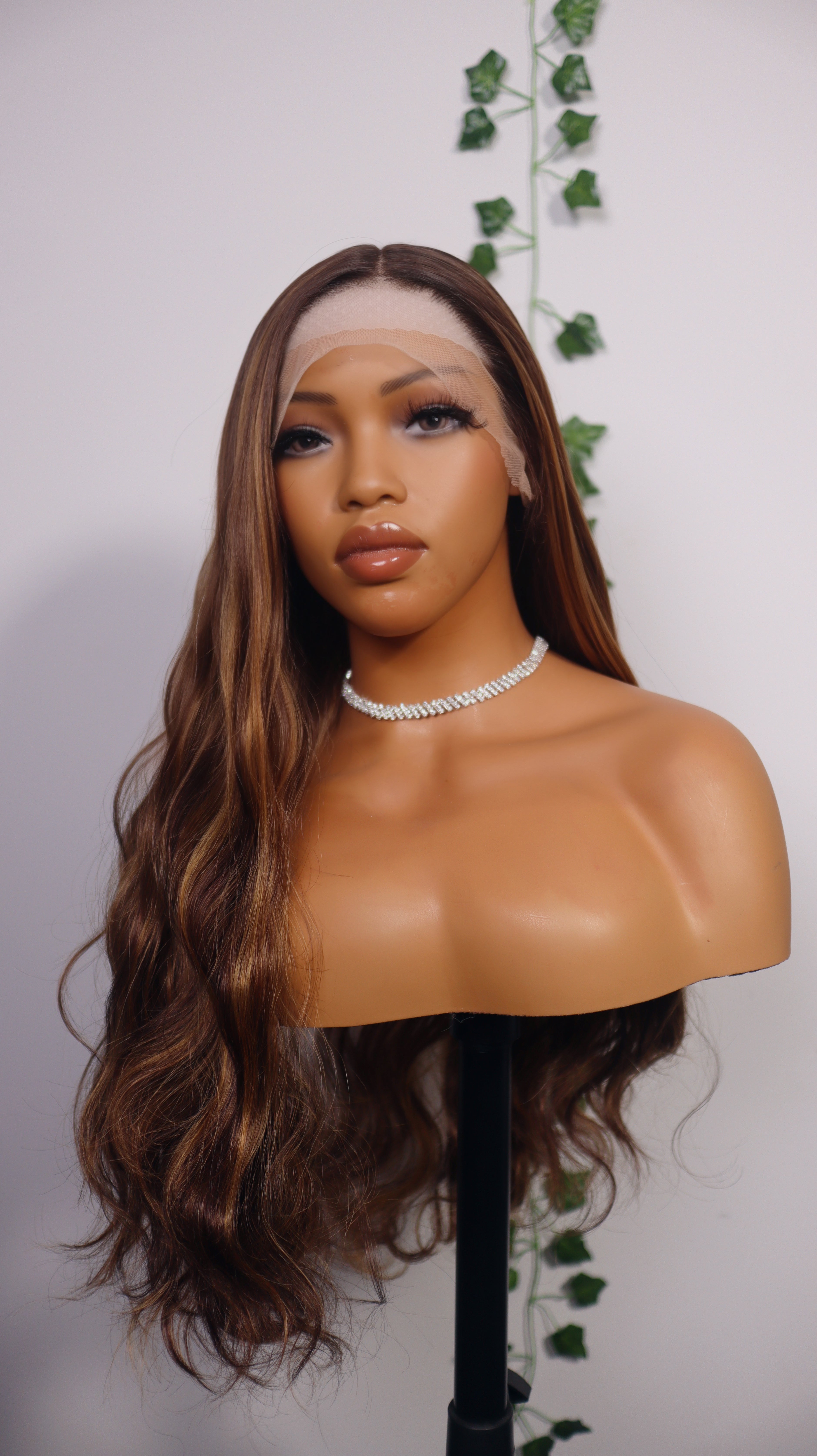 IT GIRL- Body Wave T-part lace wig